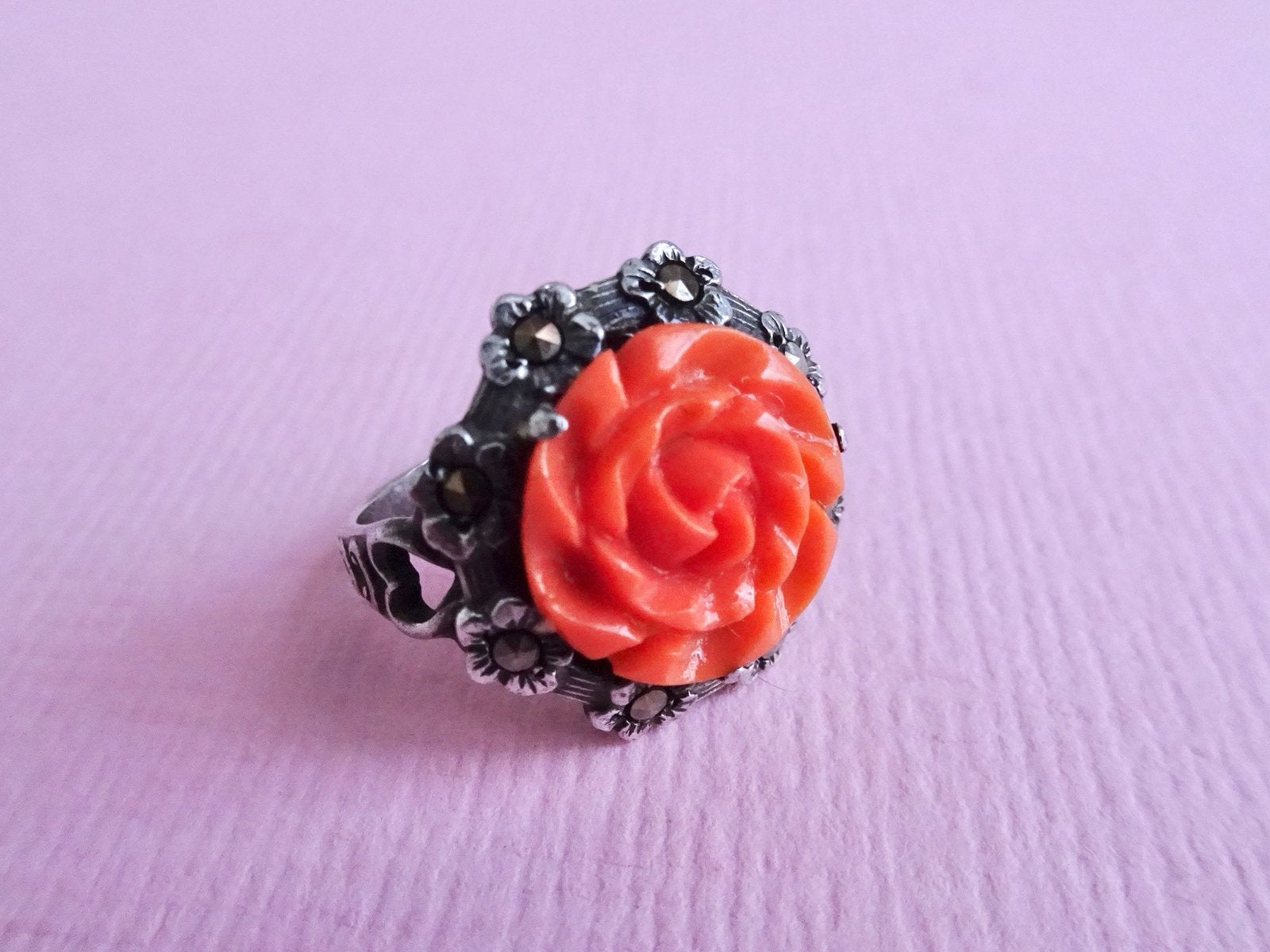 jwg Art Deco 20s koraal roos markasiet zilver ring antiek, Verzenden, Zilver, Ring, Met edelsteen