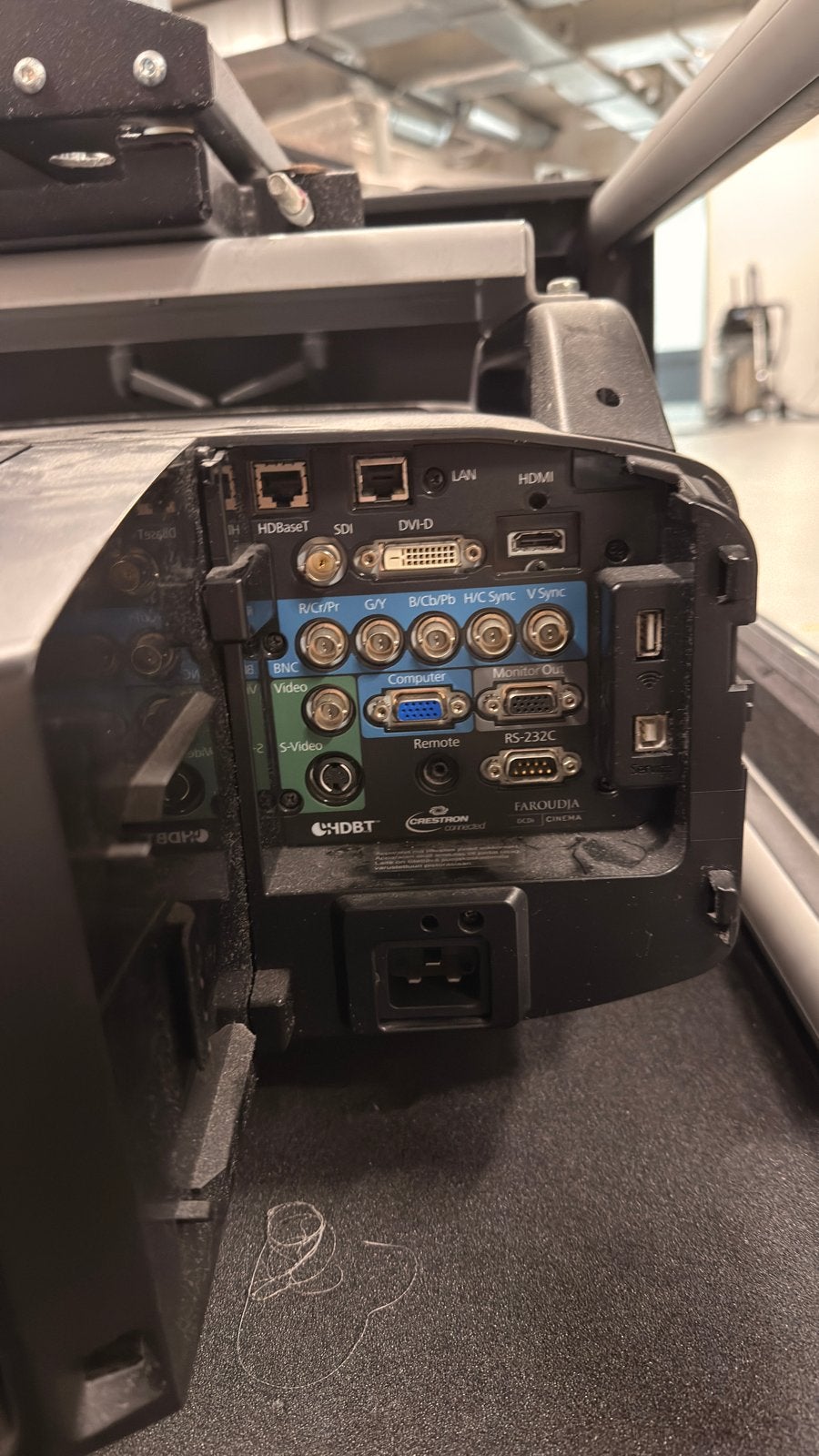 Epson EB Z9875U Grote Zaal Projector met Lenzen, Ophalen, Gebruikt, Epson, LCD