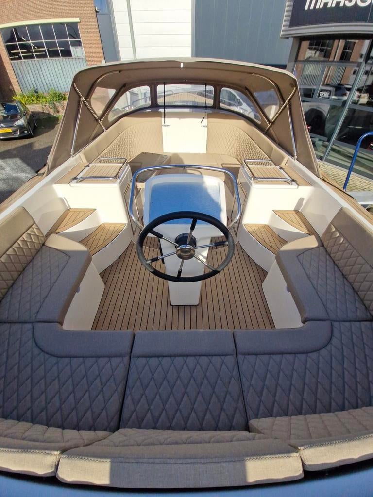 Primeur Tender 850 - Luxe en Vaarklaar met Suzuki 140 pk, Buitenboordmotor, Boegschroef, Nieuw, Tender