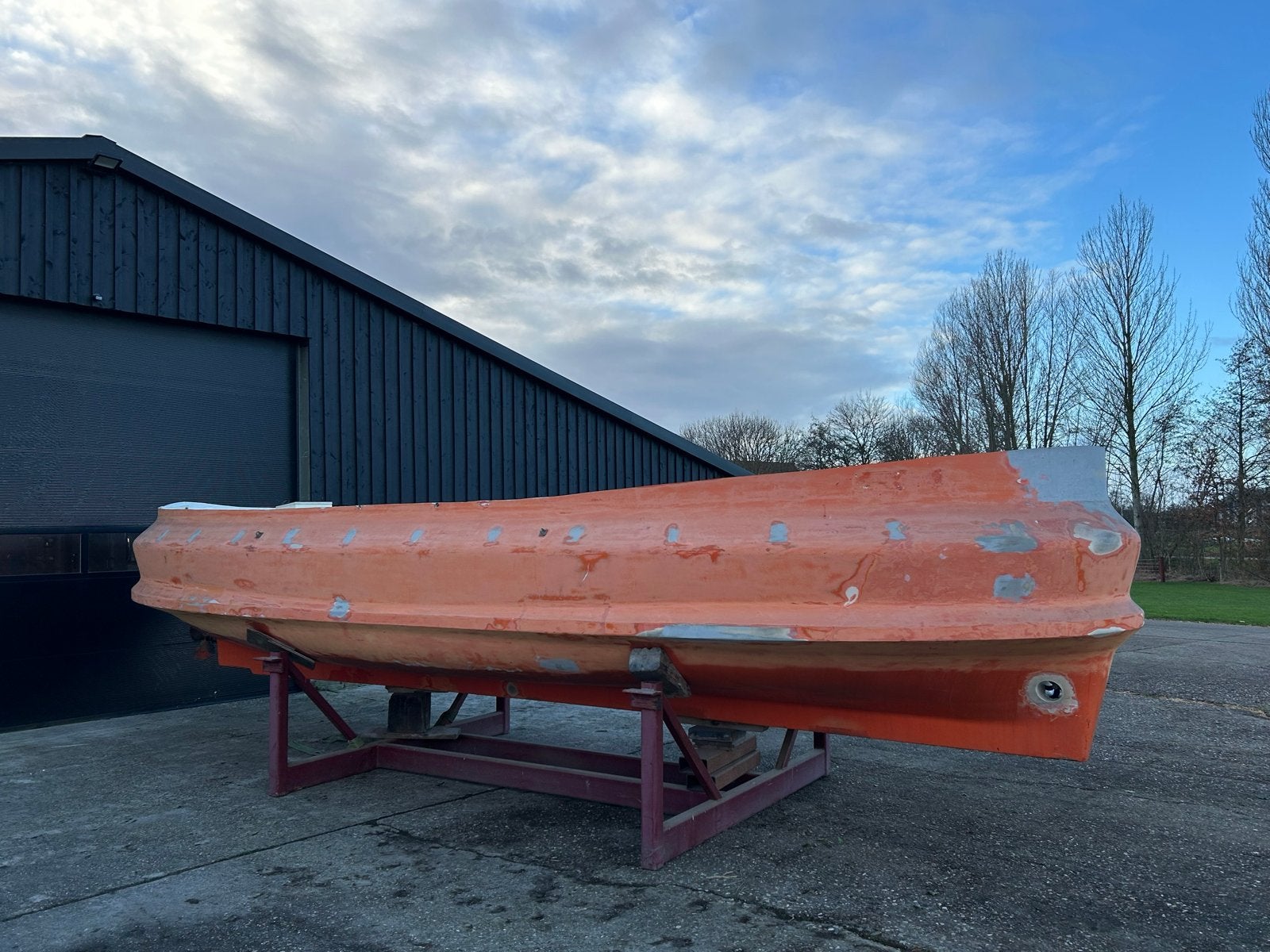 Dikke Reddingsloep van 9mtr lang., Ophalen, Gebruikt, Geschikt voor motor, Polyester