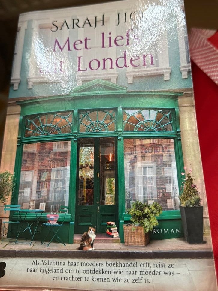 Sarah jio met liefs uit londen, Boeken, Ophalen of Verzenden, Zo goed als nieuw