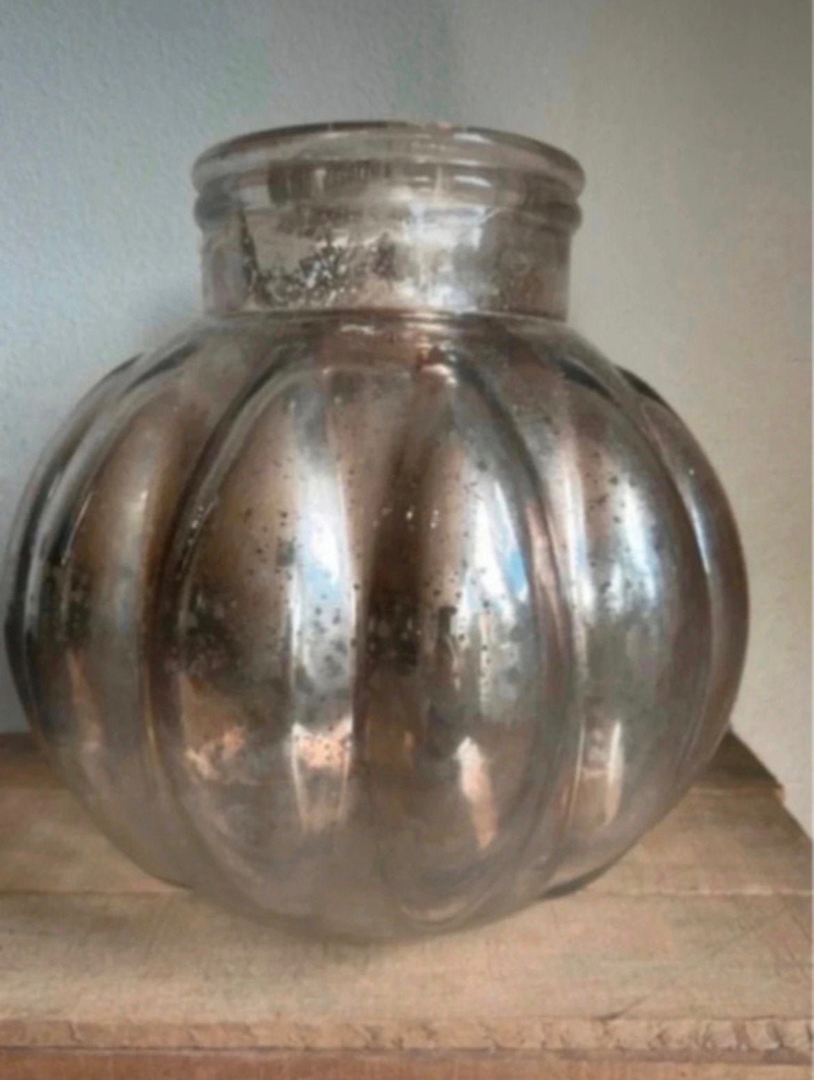 Vintage Vaas met armeluis uitstraling, Ophalen of Verzenden