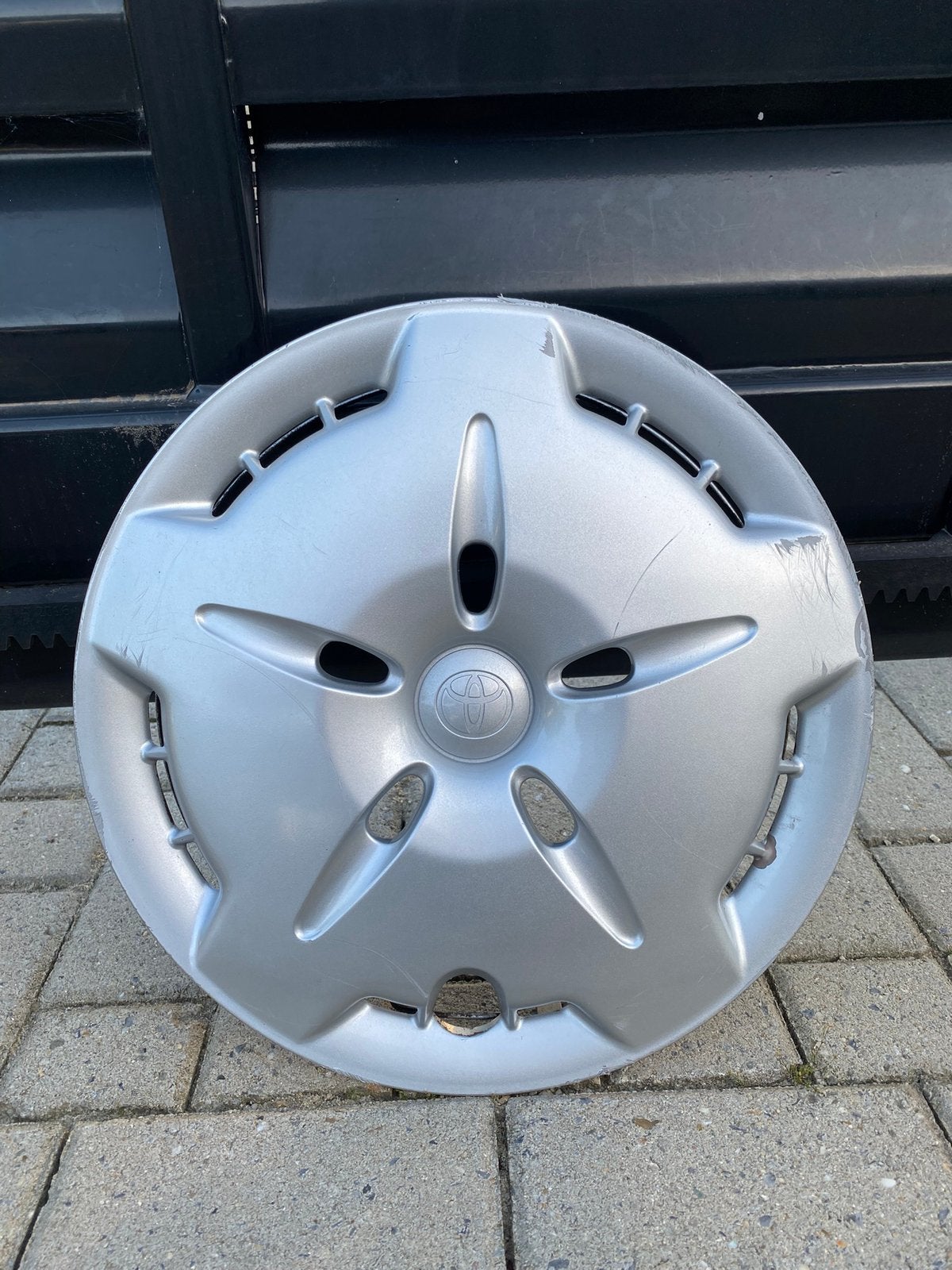 1 originele Toyota Yaris Verso wieldop 14” inch, Ophalen of Verzenden, Gebruikt