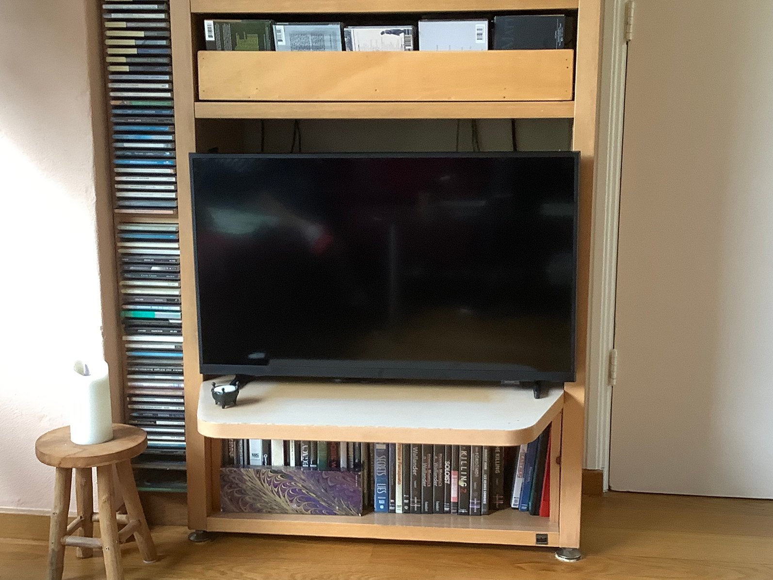 Samsung TV UE32F6000FU, Huis en Inrichting, Kasten | Wandmeubels, Ophalen, Zo goed als nieuw, Minder dan 150 cm, Minder dan 25 cm