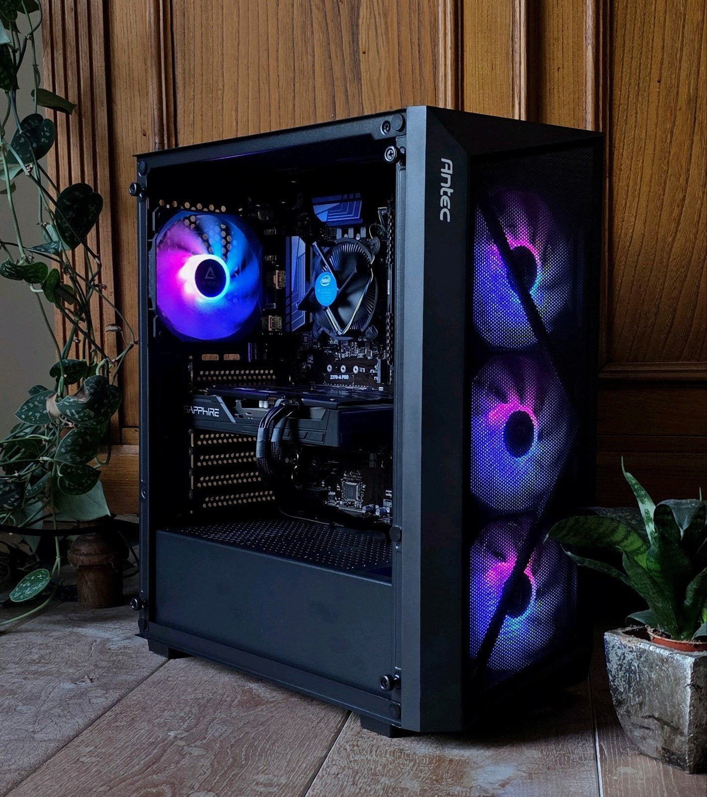 Snelle Gaming PC: Intel i5 • RX5500 xt • 16GB • 1TB