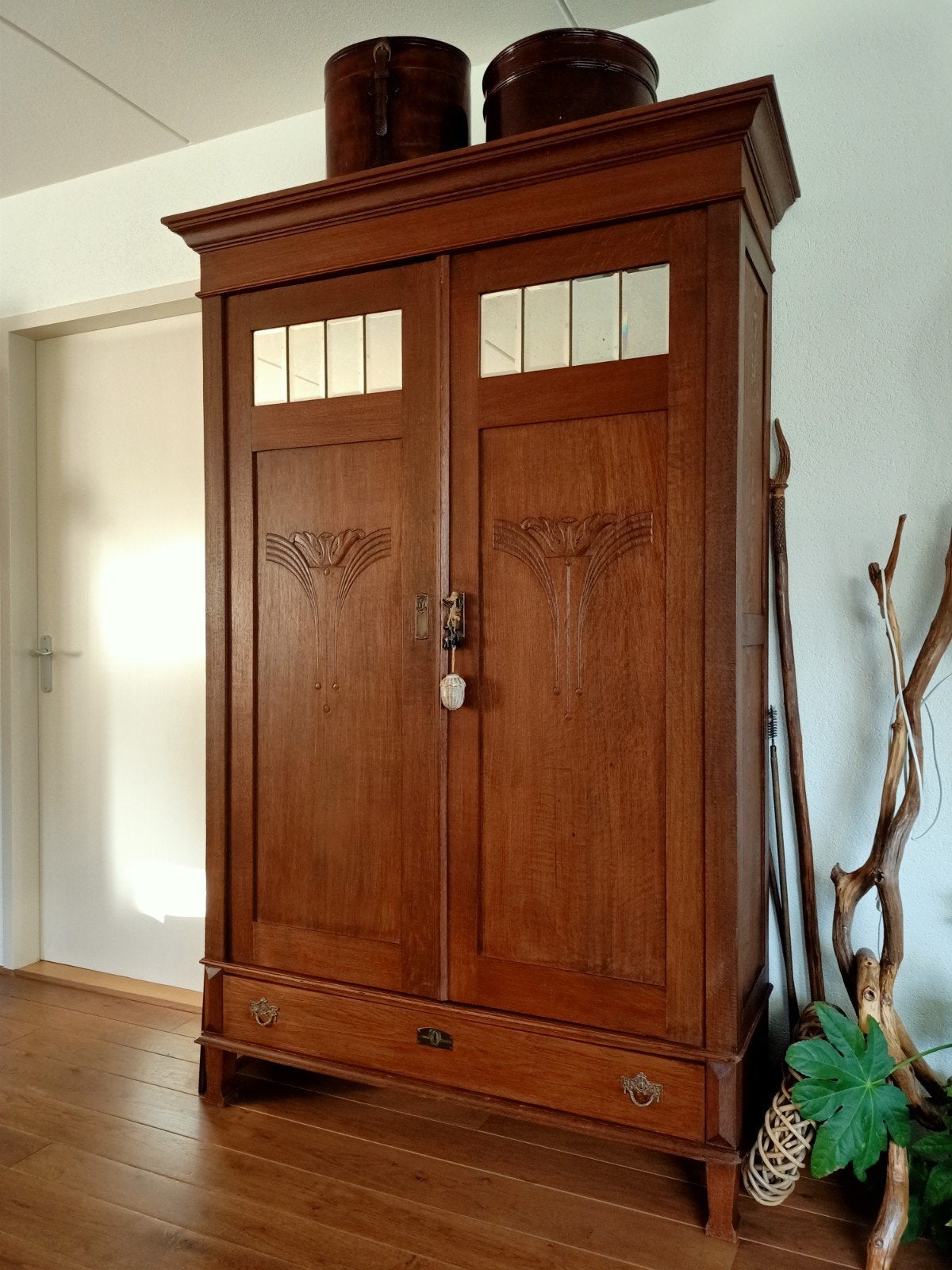 oude kast, Huis en Inrichting, Ophalen, Gebruikt