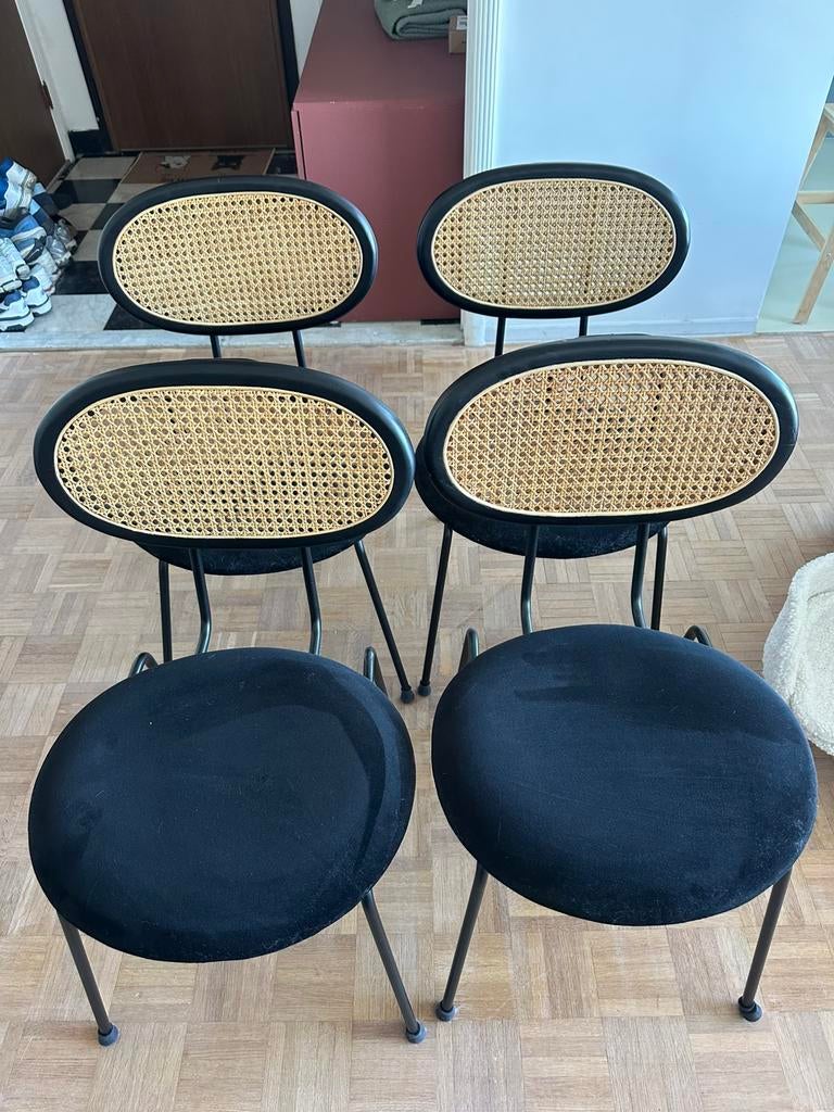 4 eetkamerstoelen - Furnified, Ophalen, Zo goed als nieuw