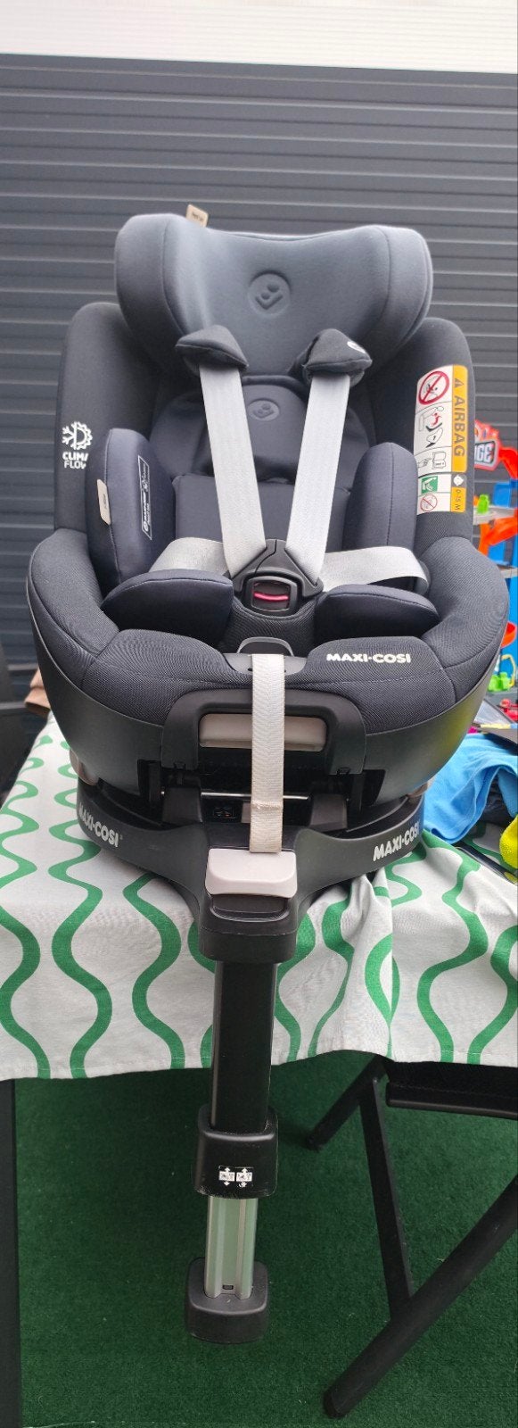 Foto 3 van Maxi-Cosi Mica Pro Eco i-Size Autostoel - Zo goed als nieuw