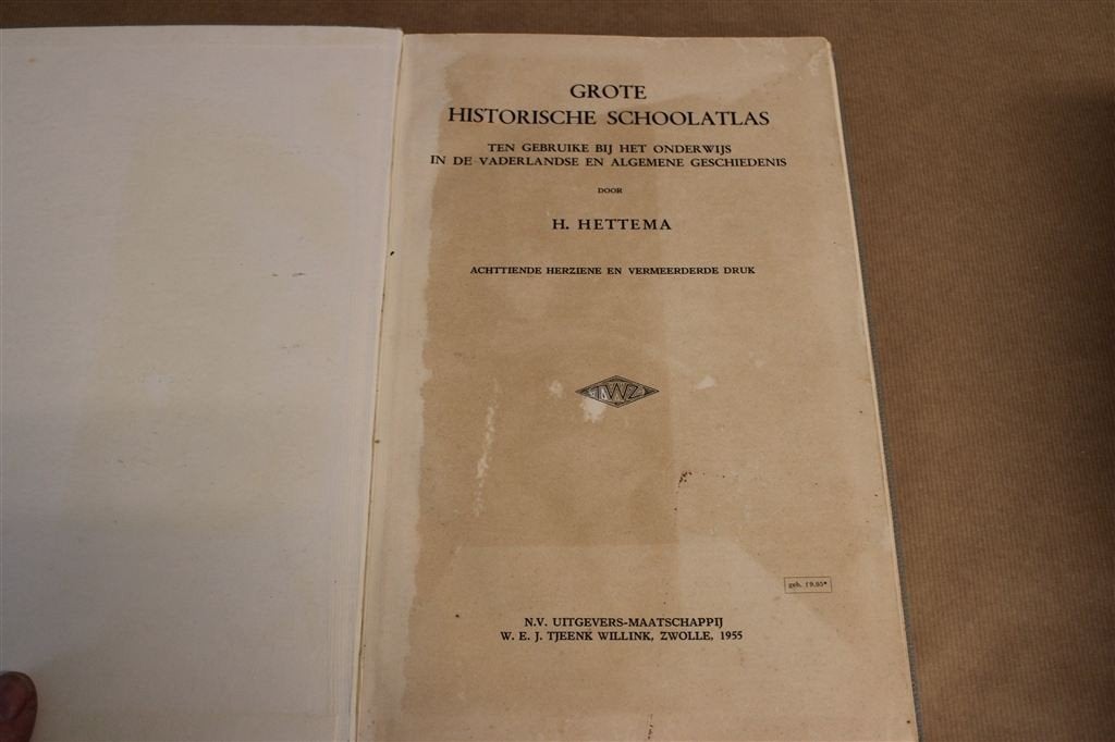 Grote historische schoolatlas Hettema. 18e dr 1955., Boeken, Atlassen en Landkaarten, Gelezen, Ophalen of Verzenden, Landkaart