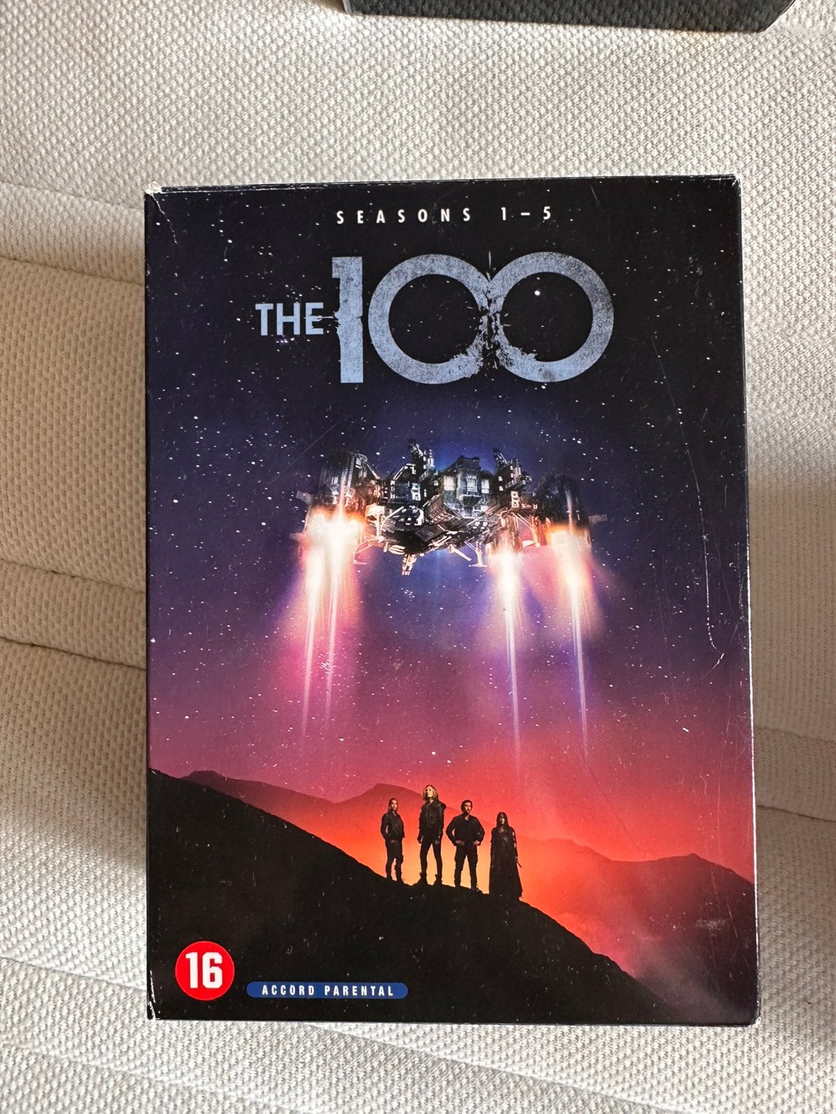 The 100 complete dvd serie seizoenen 1 t/m 5, Cd's en Dvd's, Dvd's | Tv en Series, Vanaf 16 jaar, Boxset, Science Fiction en Fantasy