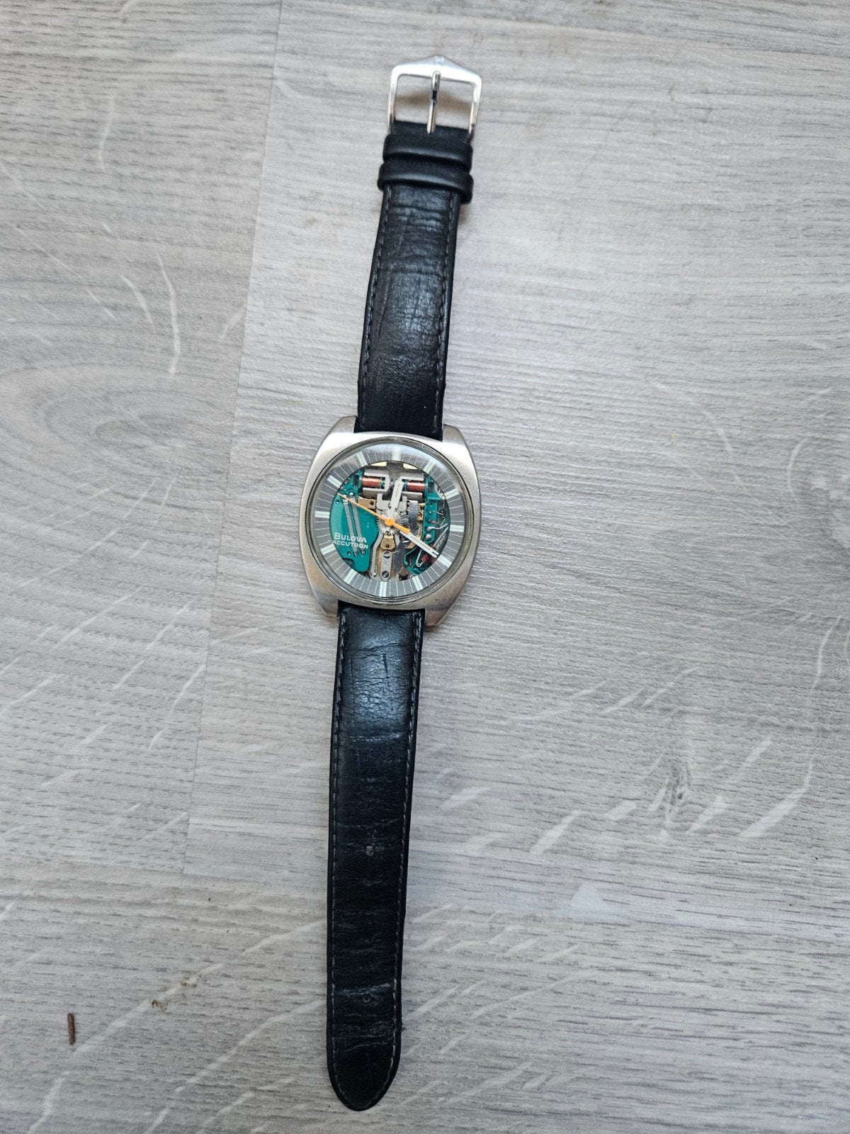 Bulova Accutron, Sieraden, Tassen en Uiterlijk, Horloges | Antiek, Polshorloge, Bulova, Staal, 1960 of later, Met bandje, Ophalen