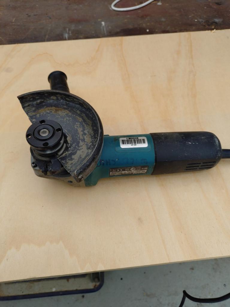 Te koop Makita slijptol, Ophalen of Verzenden, 1000 watt of meer, Haakse handslijpmachine