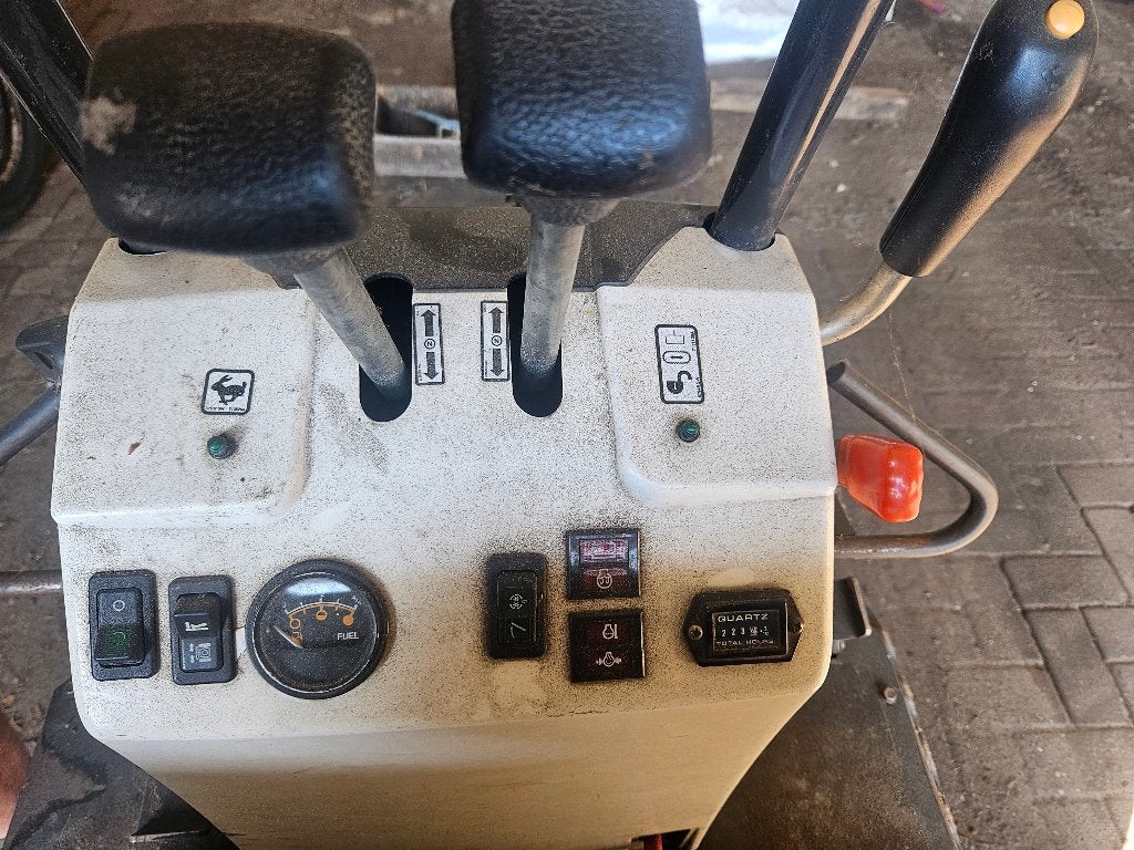 Bobcat E10, Ophalen of Verzenden, Zo goed als nieuw