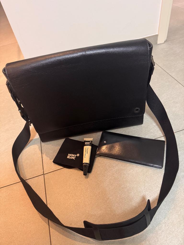 Mont Blanc messenger tas en portemonnee, Sieraden, Tassen en Uiterlijk, Tassen | Schoudertassen, Overige merken, Zwart, Ophalen of Verzenden
