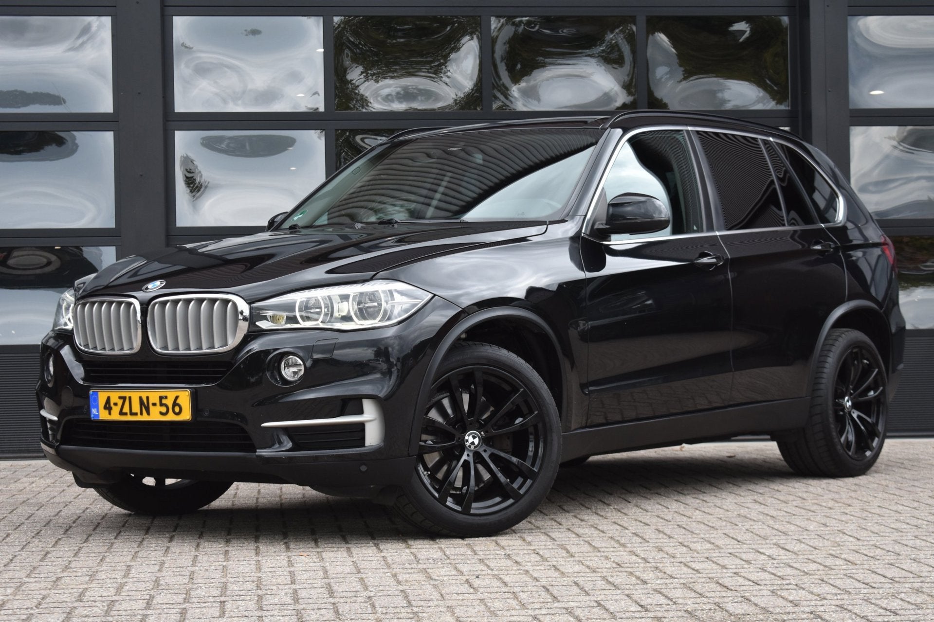 BMW X5 XDrive35i High Executive '15 LED Leder Clima Navi Cru, 2005 kg, Gebruikt, Zwart, Bedrijf