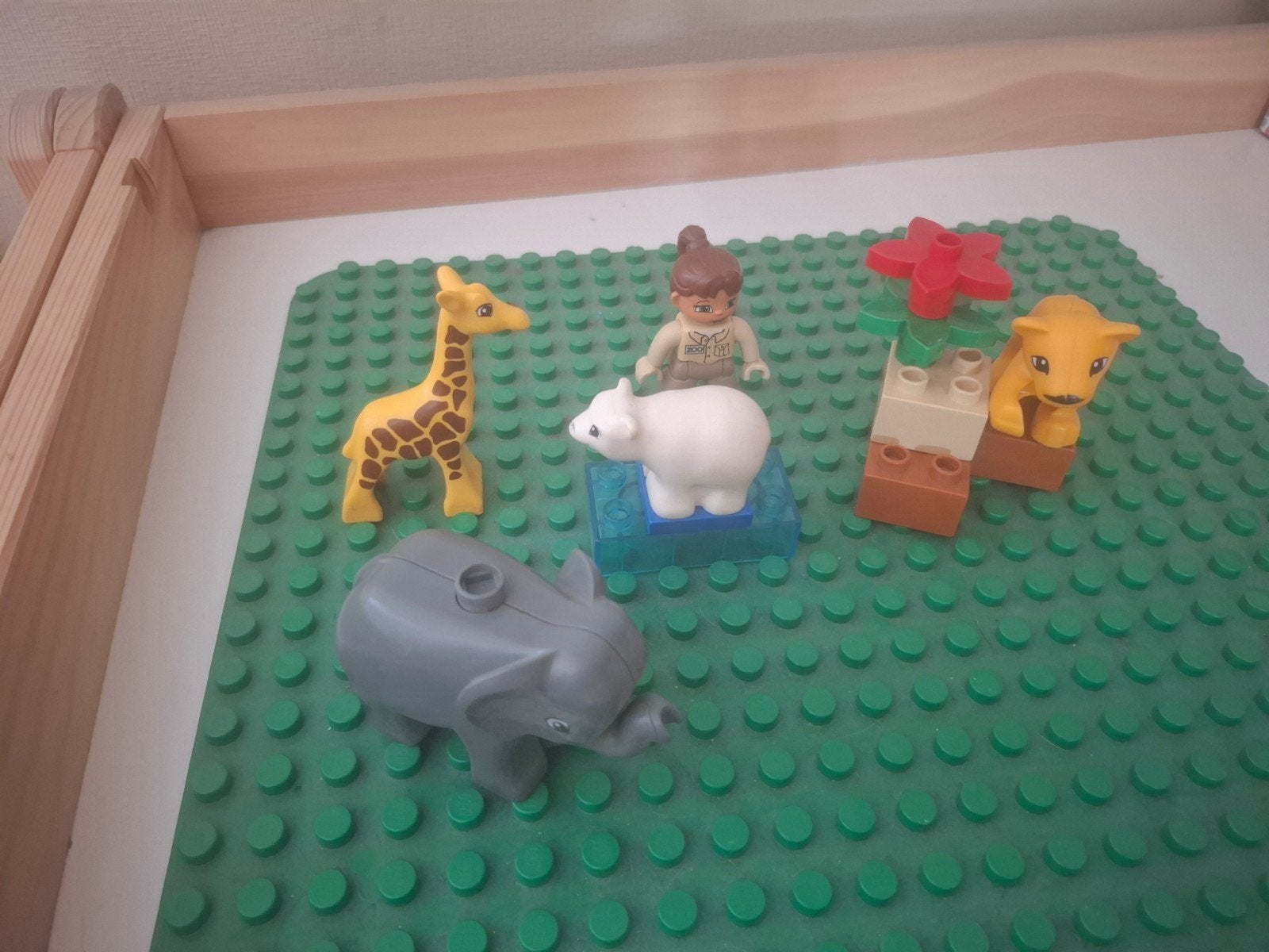 Lego Duplo Baby Zoo Dieren (excl. grondplaat), Inclusief minifiguren, Gebruikt, Ophalen of Verzenden, Duplo
