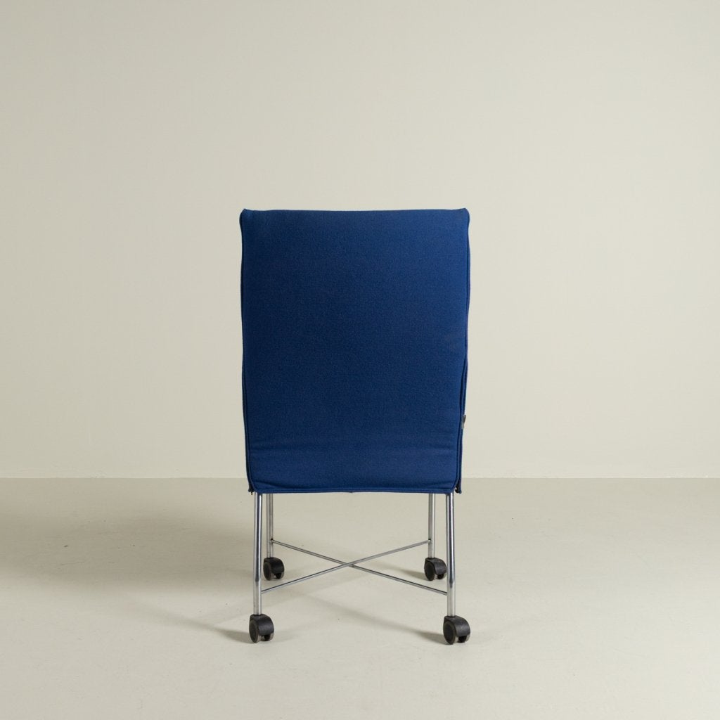 Montis Chaplin Stoel Blauw Stof - Aluminium (Op Wielen), Niet ingevuld, Zo goed als nieuw, Niet ingevuld, Niet ingevuld