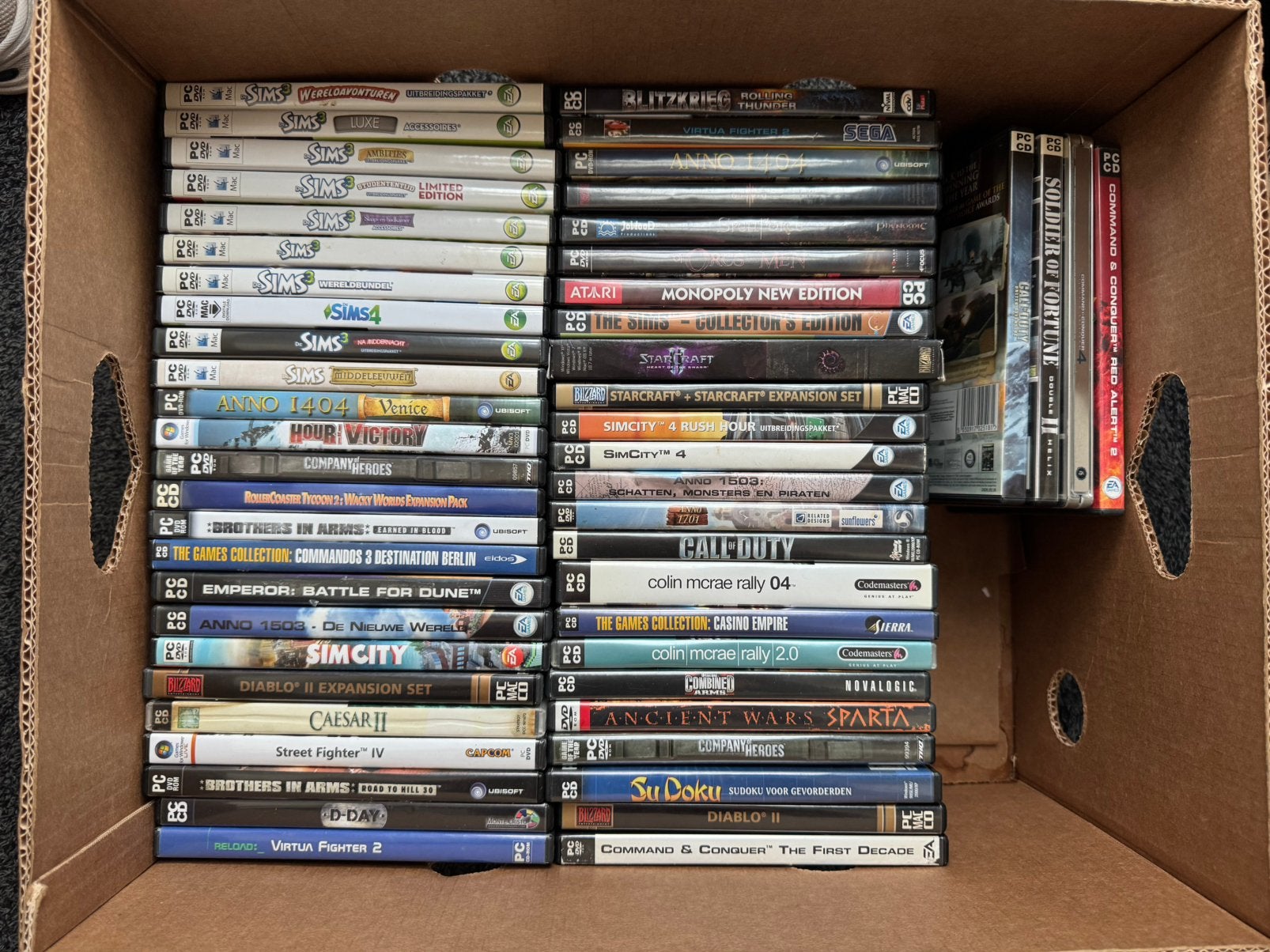 50+ PC Games Diablo Red Alert StarCraft 2x Geseald, Spelcomputers en Games, Games | Pc, Zo goed als nieuw, 1 speler, Vanaf 12 jaar