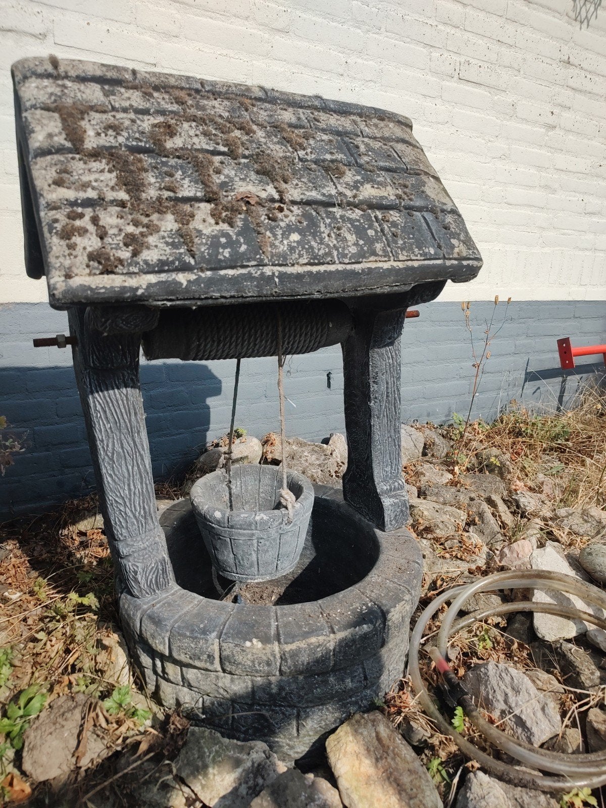 Decoratieve waterput voor tuin of terras, Tuin en Terras, Tuinbeelden, Ophalen, Gebruikt, Beton, Overige typen