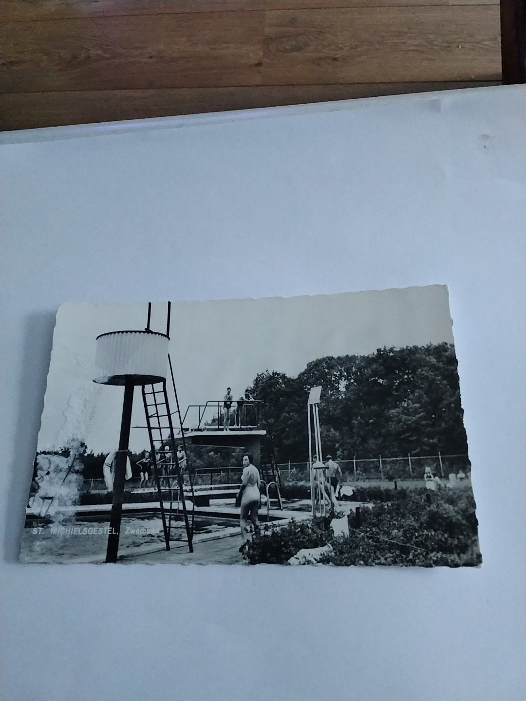 Oude ansichtkaart zwembad Sint-Michielsgestel, Ophalen of Verzenden, 1940 tot 1960, Gelopen, Noord-Brabant