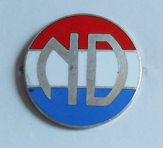 scouting oude Padvindsters broche ND Nationale Dienst, Ophalen of Verzenden, Nieuw, Embleem, Speld of Insigne