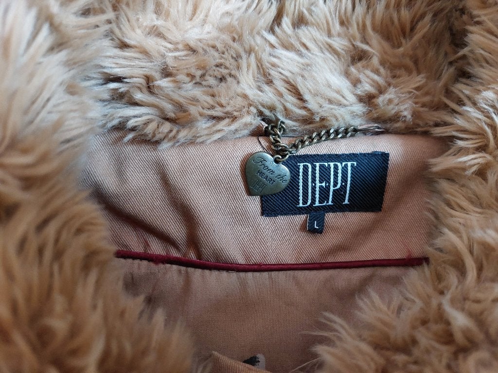 Imitatie bontjas *DEPT*, Beige, Maat 42/44 (L), Ophalen of Verzenden, Zo goed als nieuw