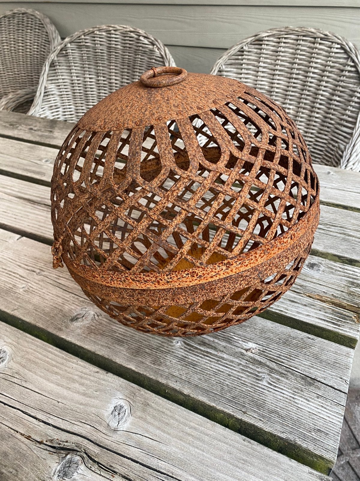 Roest bal bol, Ophalen, Zo goed als nieuw