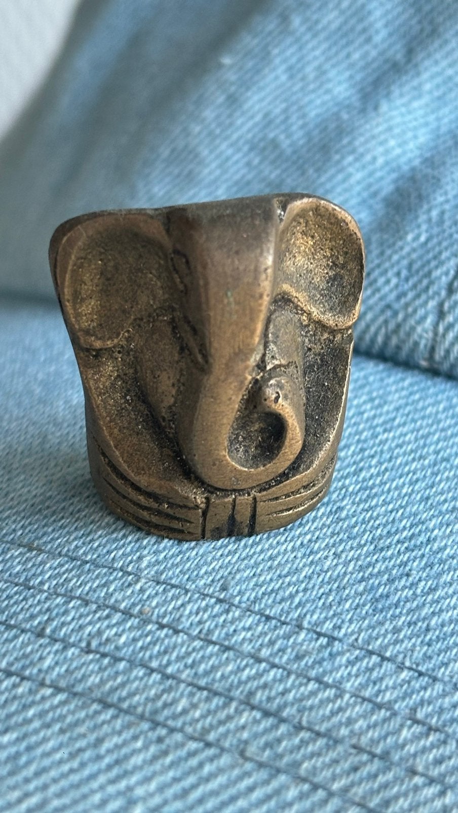 ganapathi brass, Ophalen