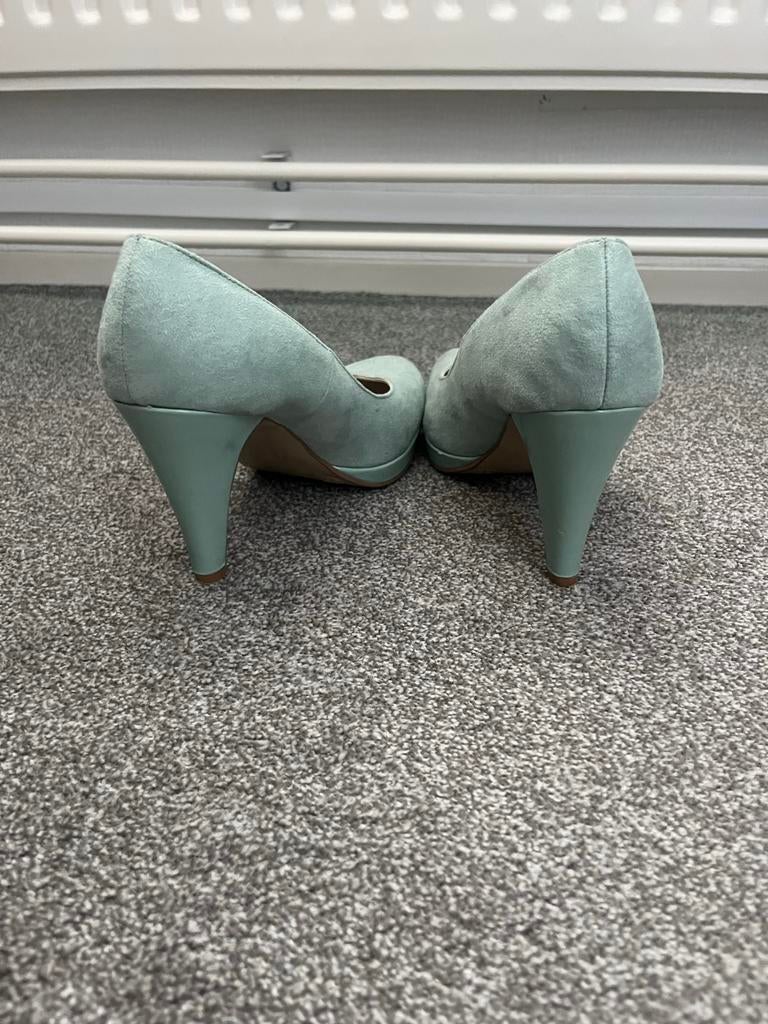 Stijlvolle mintgroene pumps - Maat 38, Pumps, Ophalen of Verzenden, Zo goed als nieuw, Groen