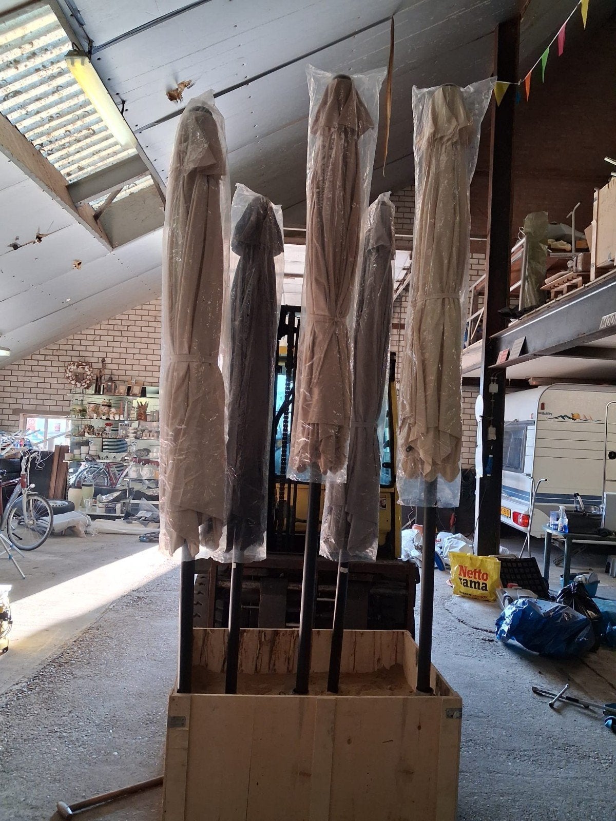 Nieuwe parasol 3 meter doorsnede, Ophalen, Nieuw, 2 tot 3 meter, Stokparasol