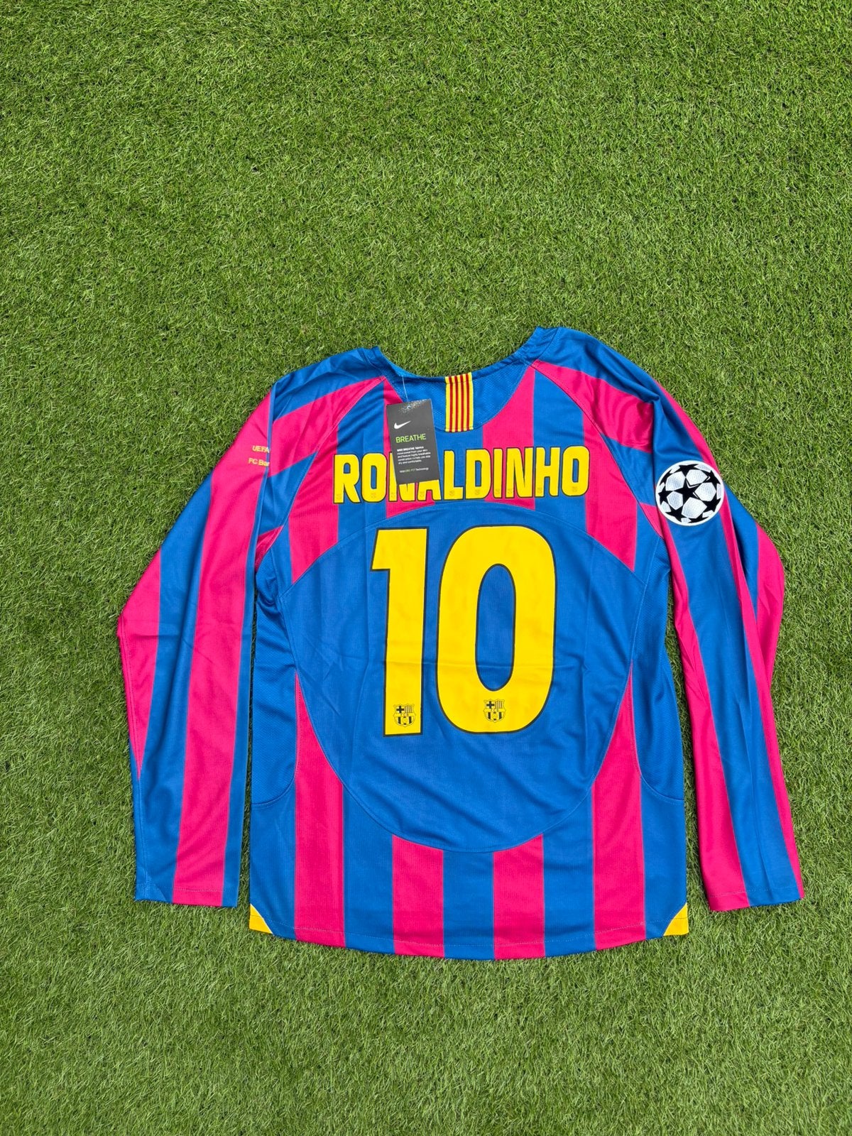 FC Barcelona 2005/2006 Thuisshirt Ronaldinho 10 Lange Mouwen, Sport en Fitness, Voetbal, Ophalen of Verzenden, Nieuw, Shirt