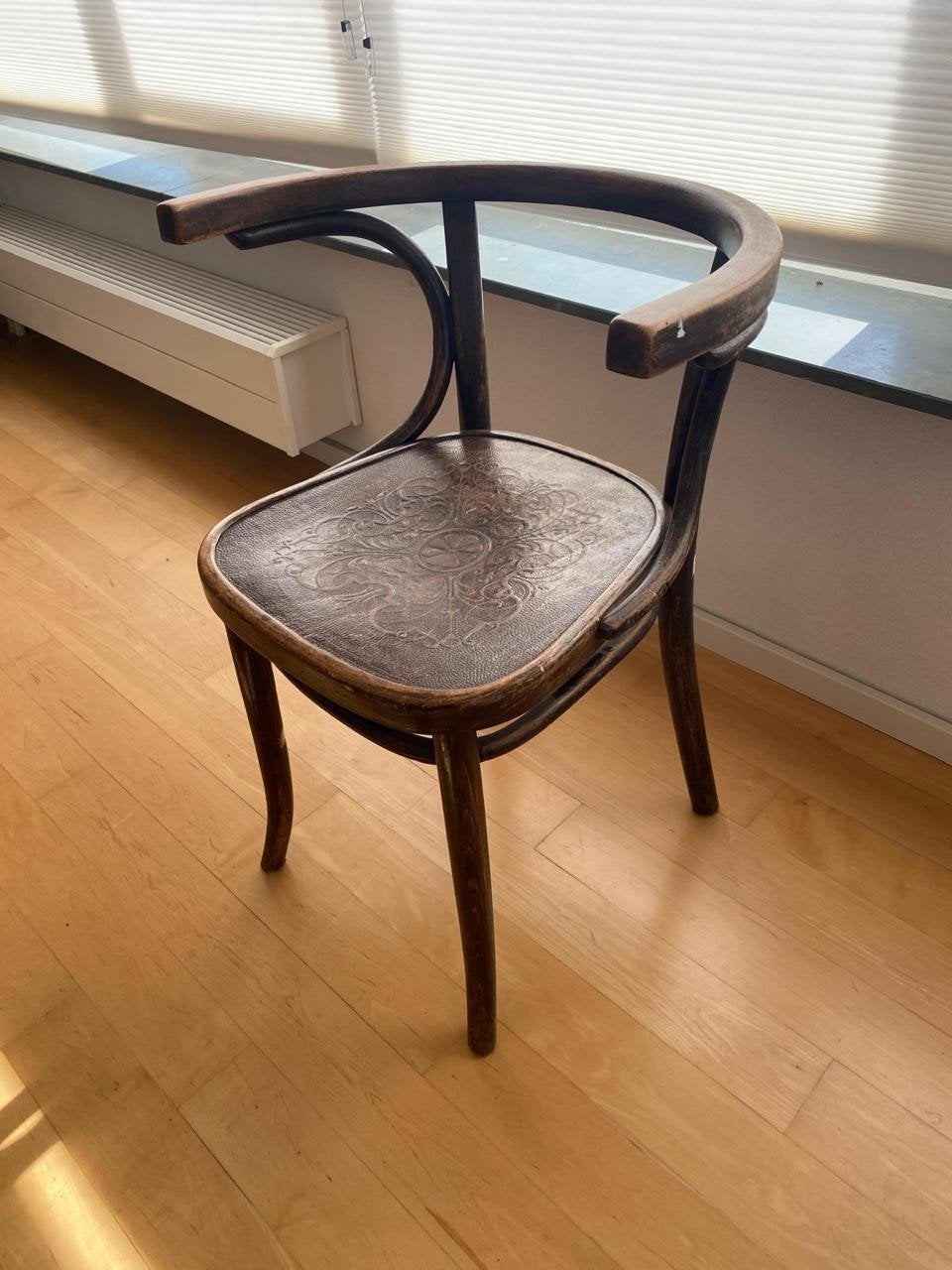 Vintage Thonet stoel met armleuningen - Donkerbruin, Ophalen
