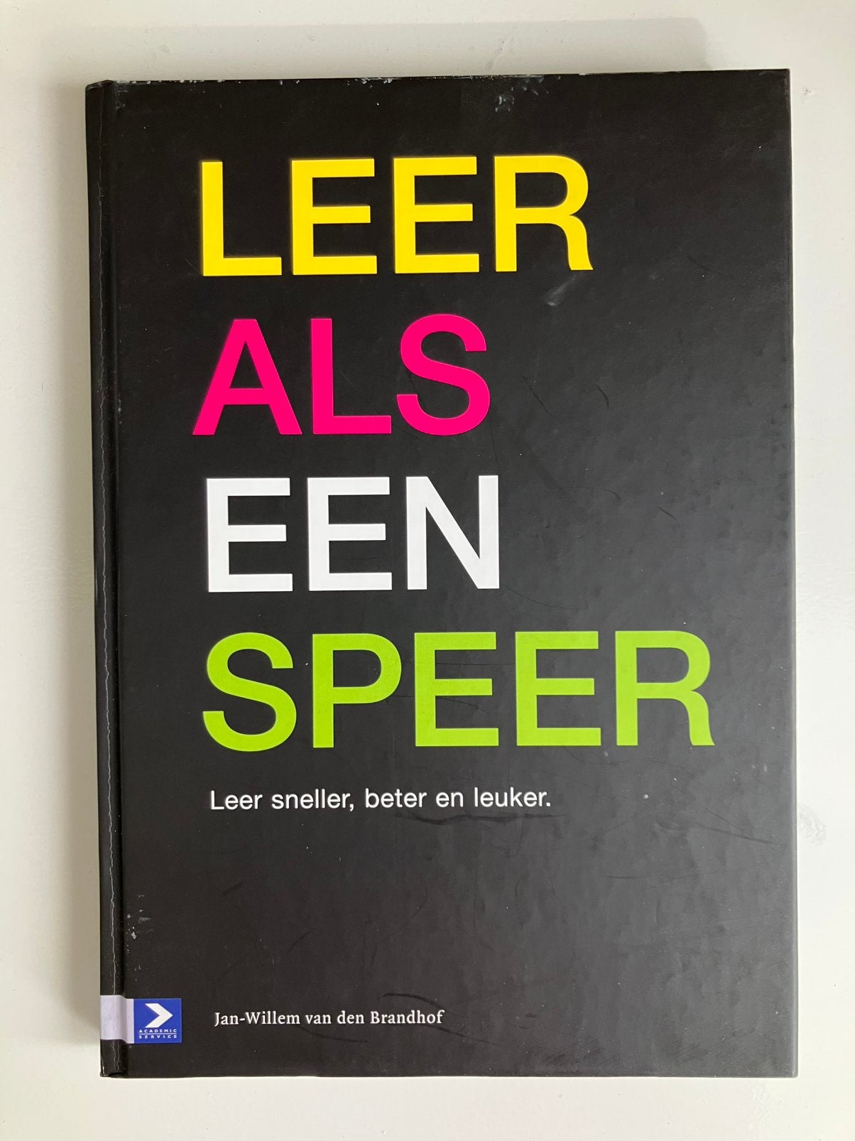 J.W. van den Brandhof - Leer als een speer, Boeken, Sociale wetenschap, Ophalen of Verzenden, Zo goed als nieuw, J.W. van den Brandhof