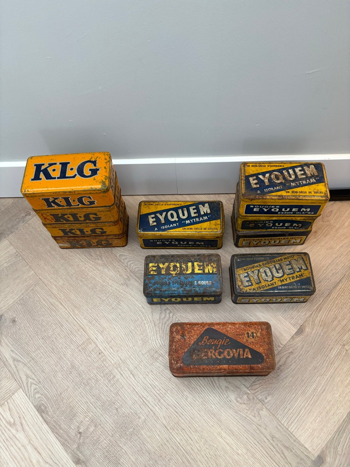 11 Antieke Bougie Blikken: KLG, Eyquem, Gergovia Collectie, Verzamelen, Verzenden, Gebruikt, Verpakking