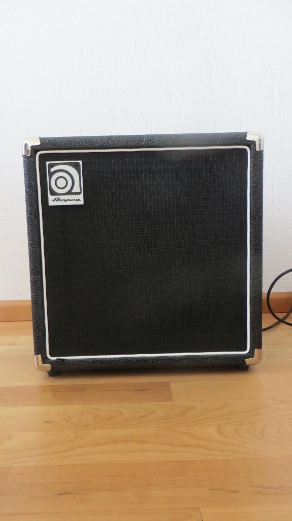 Ambeg BA-108 Basversterker, Muziek en Instrumenten, Ophalen, Gebruikt, Elektrisch