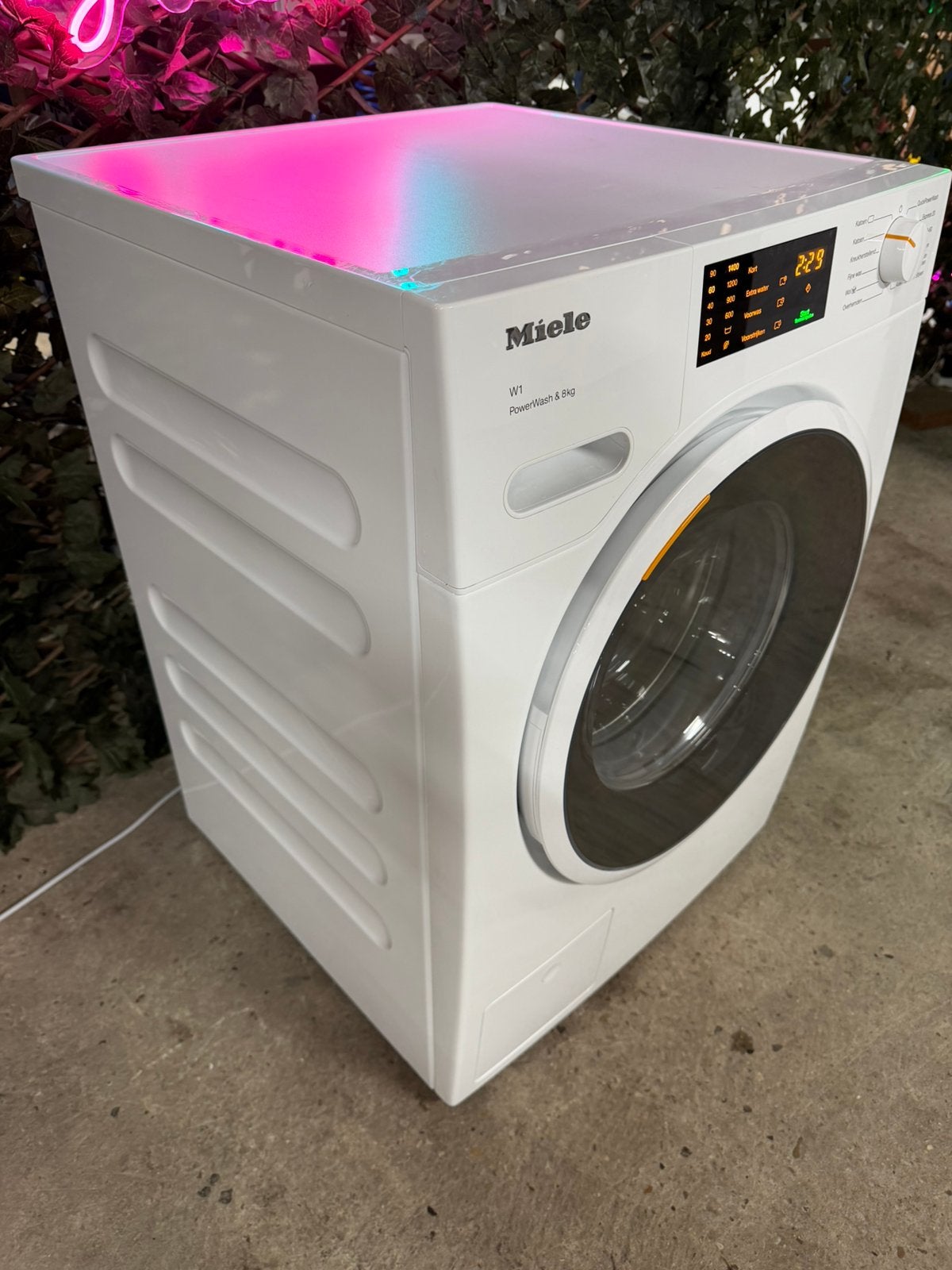 Foto 3 van Miele W1 PowerWash 8kg Wasmachine (Gratis Bezorgen)