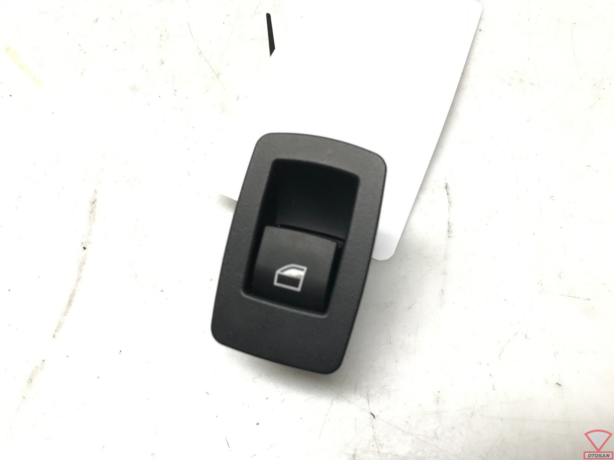 BMW Diverse Raamschakelaar Raambediening 9208106 920810603, Auto-onderdelen, Petuelring 130
80788  Munich, DE, Gebruikt, Info@bmw.de