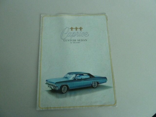 1965 Chevrolet Caprice Custom Sedan Brochure USA, Ophalen of Verzenden, Chevrolet