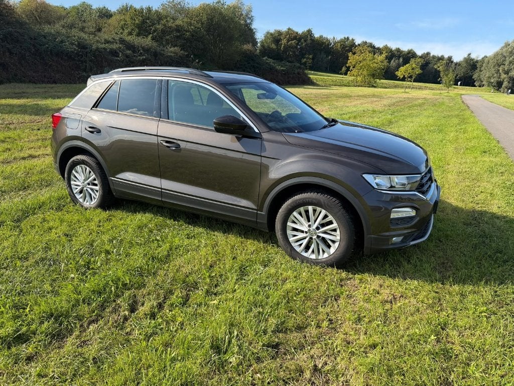 Volkswagen T-Roc 1.0 TSI 115pk 2018 Bruin, Auto's, Voorwielaandrijving, Stof, Bruin, Particulier