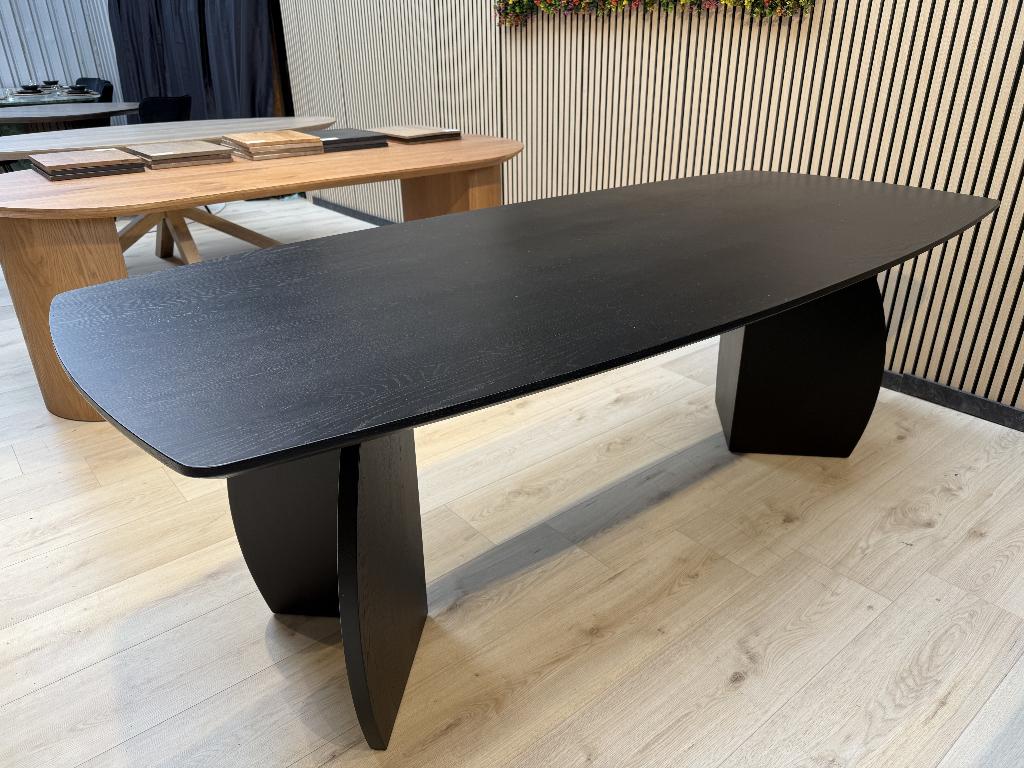 Showroom sale - massief eiken tafel €650 inclusief onderstel, Huis en Inrichting, Ophalen, Inrichting op maat, 50 tot 100 cm, Inrichting op maat