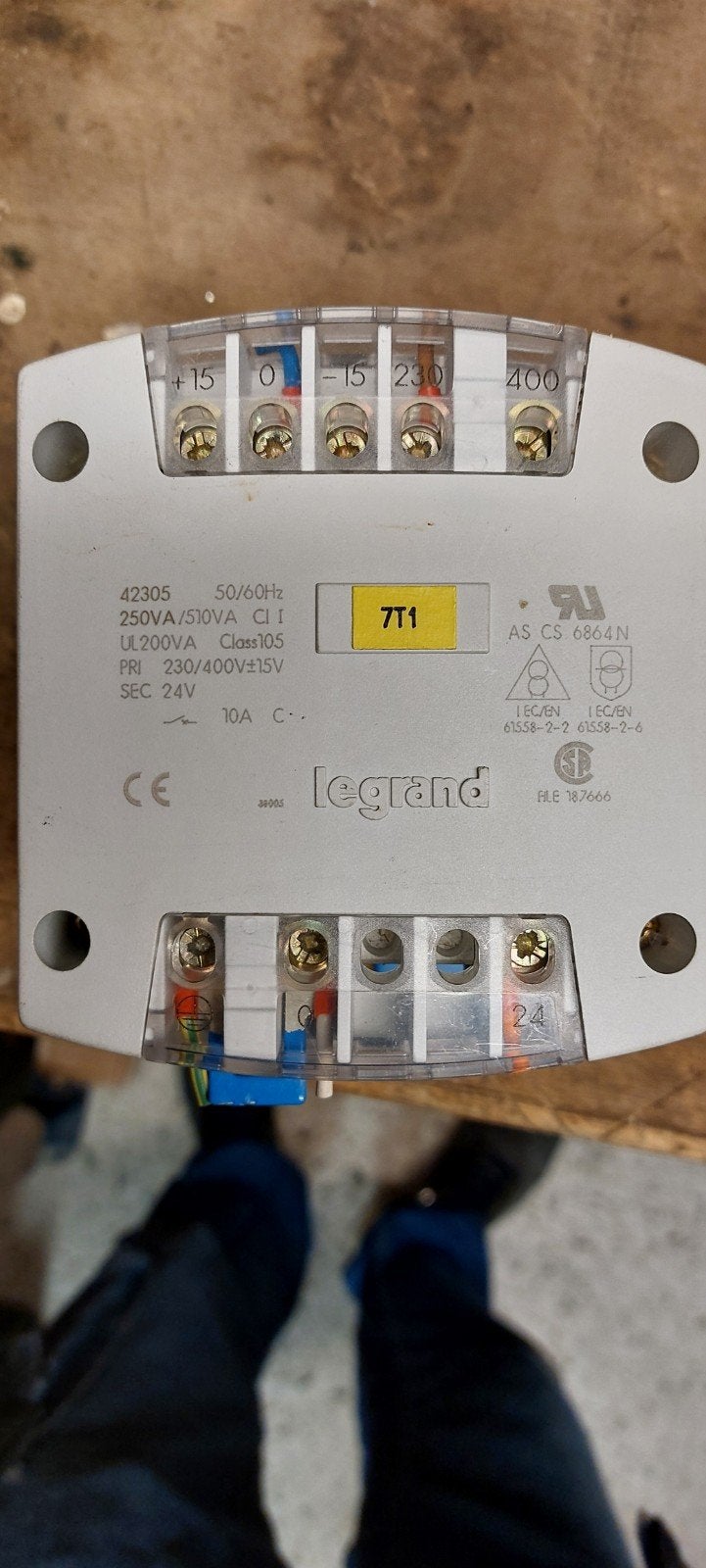 Legrand 230/400V /510VA Transformator 24V ~  10A, Ophalen of Verzenden, Gebruikt