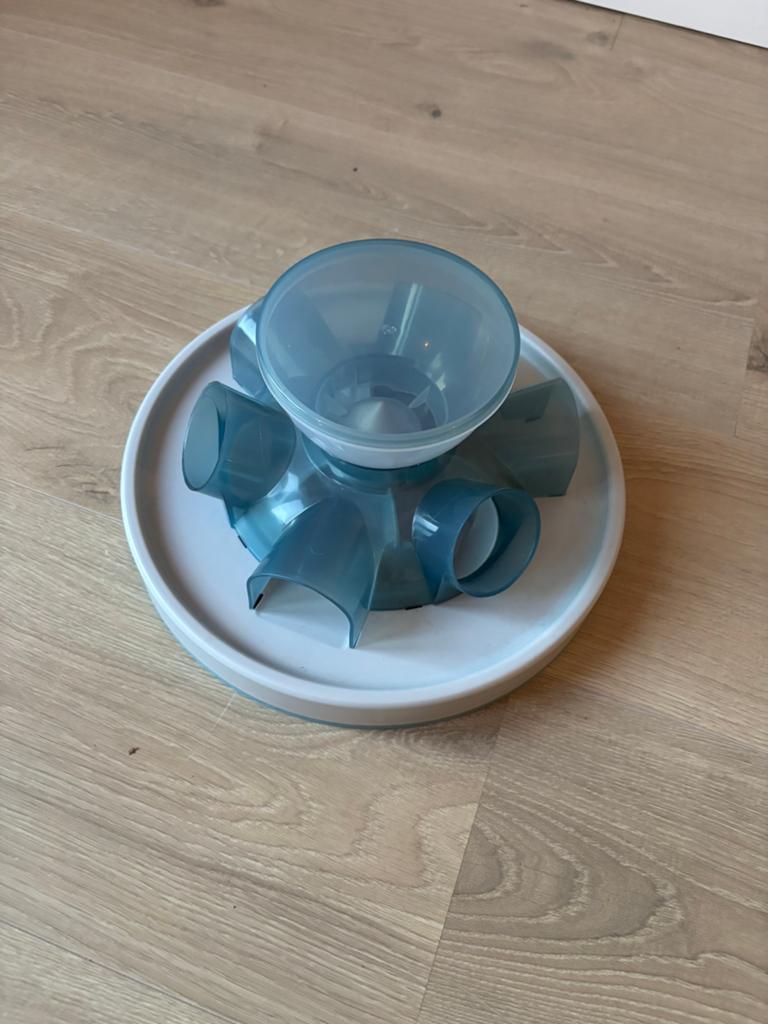 Trixie Kattenspeelgoed Cat Activity Tunnel Feeder, Ophalen, Zo goed als nieuw