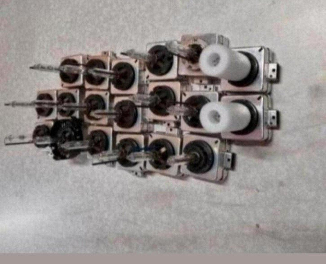 ORGINELE BI XENON LAMP BMW F30 E81 E87 E88 E90 E91 E92 E93, Ophalen of Verzenden, Nieuw, BMW