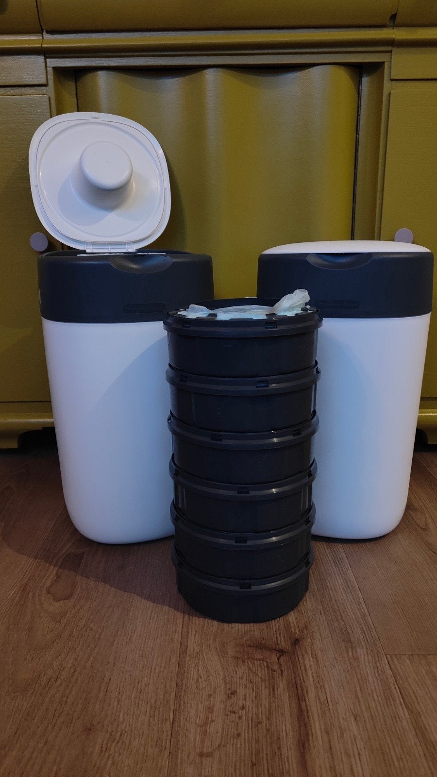 1 of 2 Tommee Tippee luieremmers + 6 volle discettes, Ophalen, Gebruikt