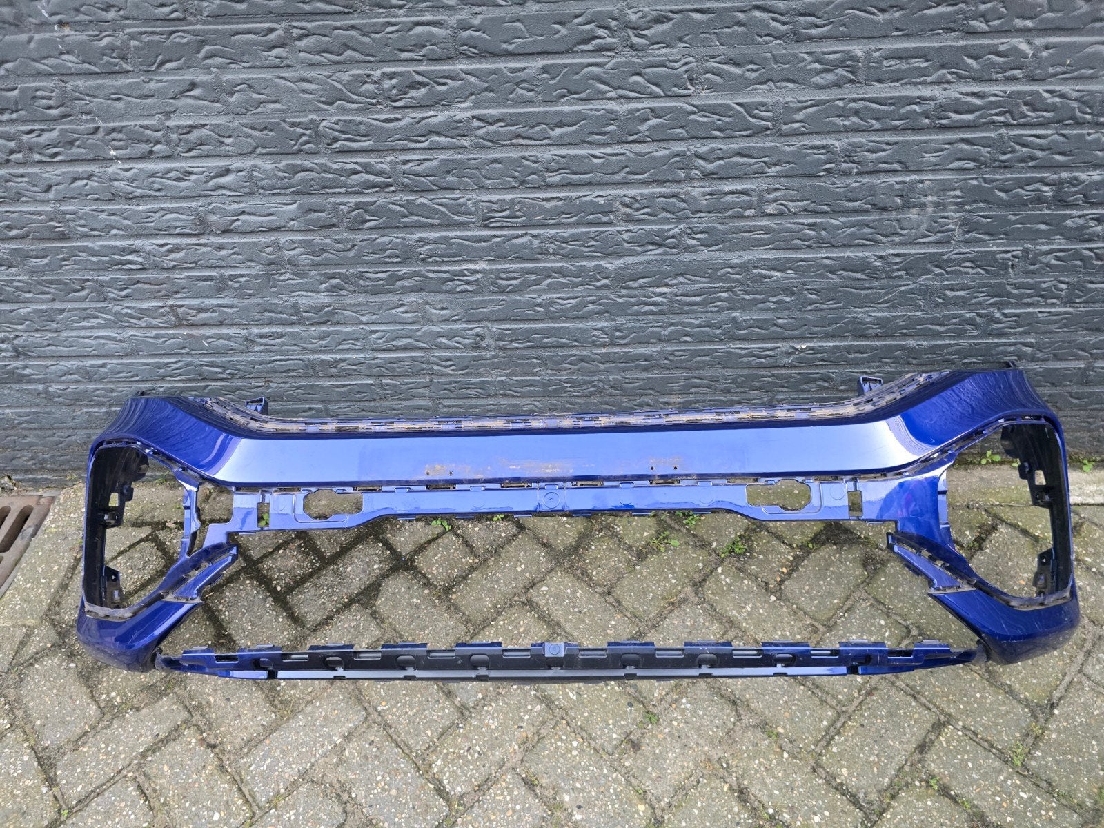 Voorbumper 6x pdc VW T-roc R-line facelift bj 2021-2025, Gebruikt, Wolfsburg, Ophalen of Verzenden, Excellence