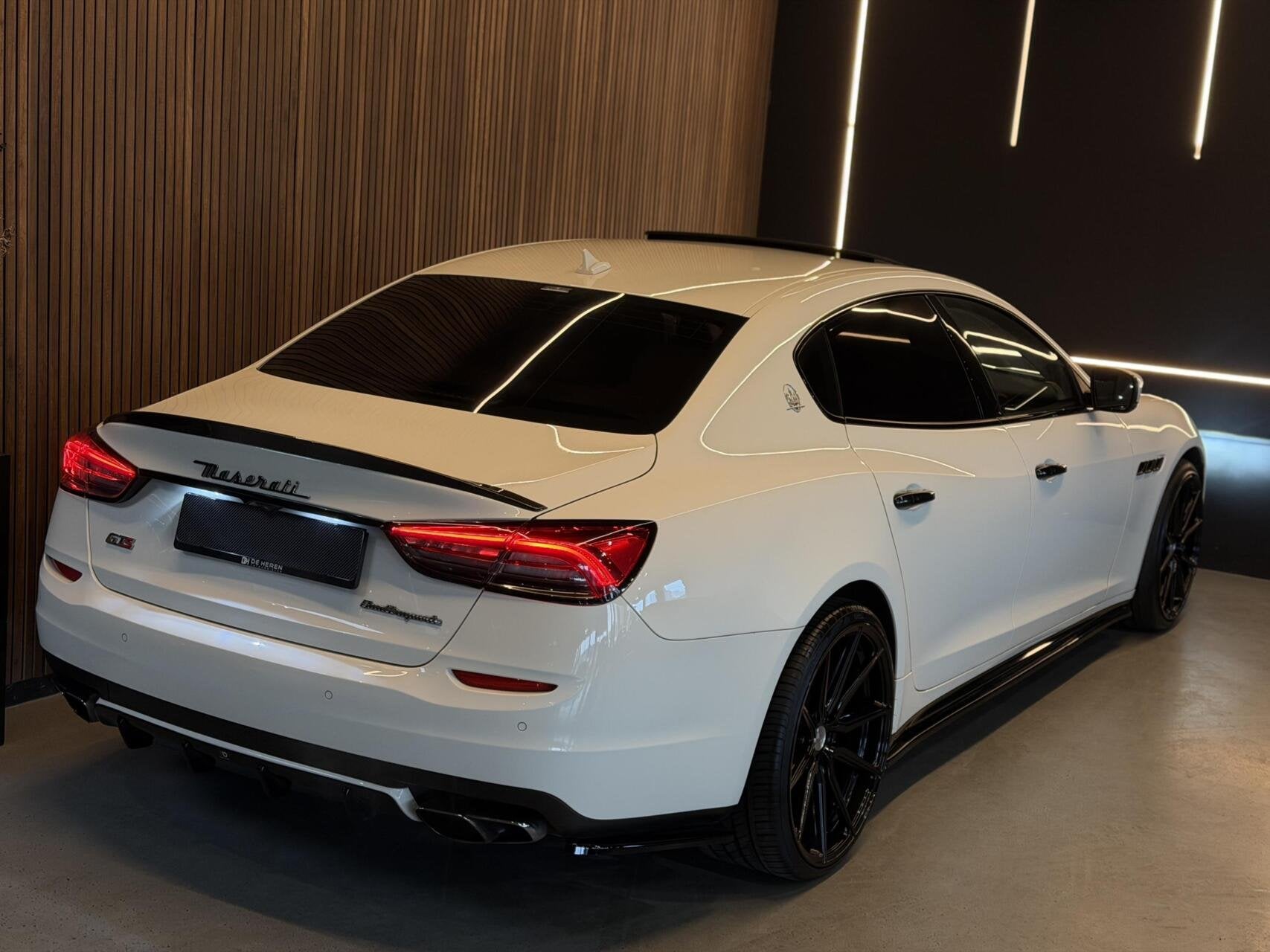Foto 65 van Maserati Quattroporte 3.8 GTS V8|Pano|Vossen|Maxton|B&W|22"
