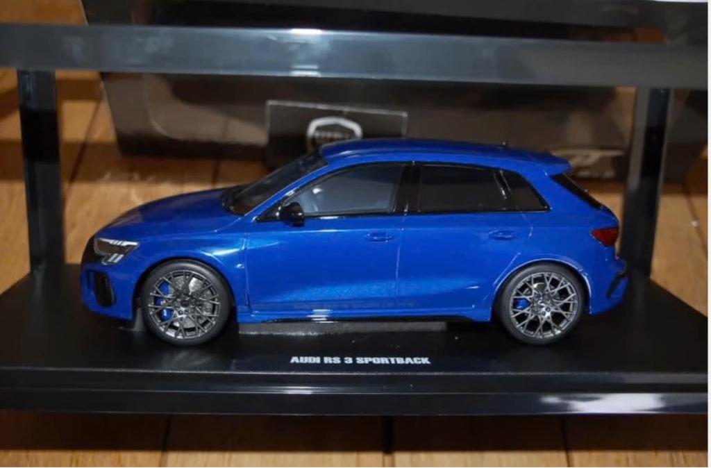 1:18 AUDI RS3 SPORTBACK 2022 blue GT spirit GT884 WRH, Hobby en Vrije tijd, Modelauto's | 1:18, Verzenden, Zo goed als nieuw, Auto