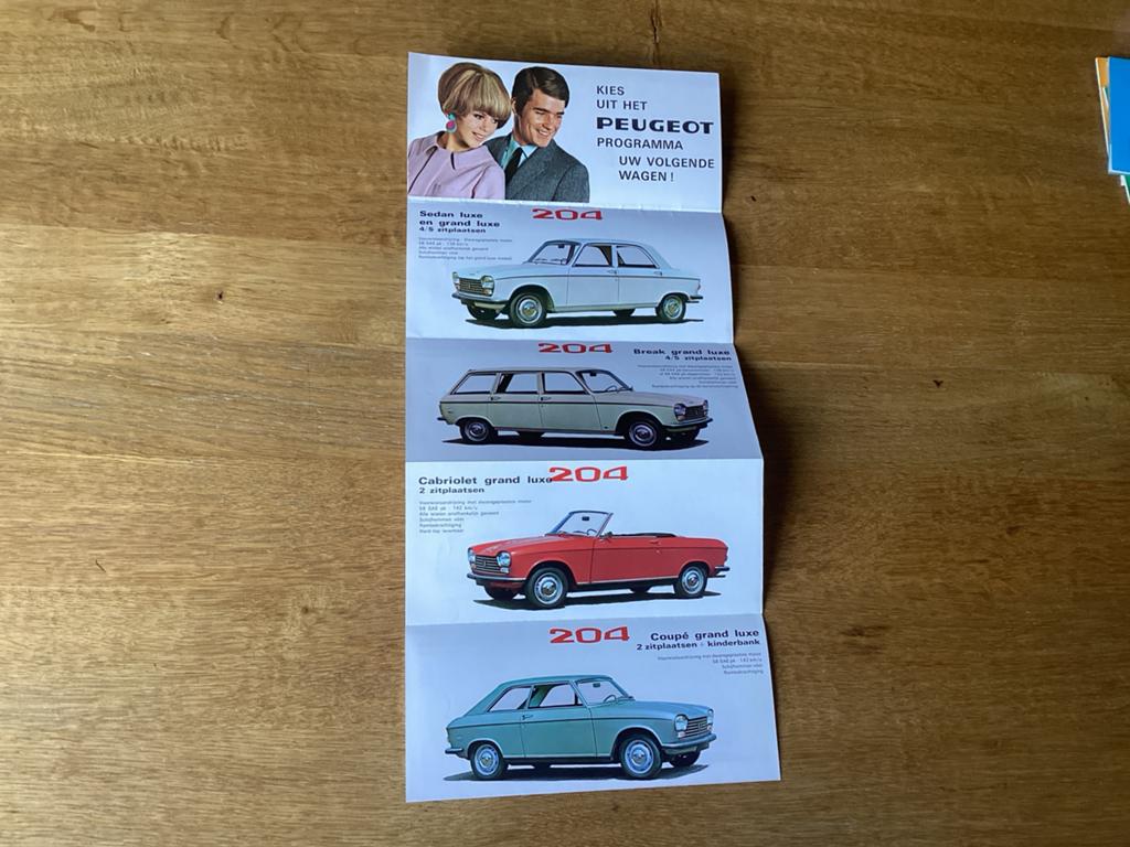 Originele Peugeot 204 & 404 brochure uit 1968, Ophalen of Verzenden, Zo goed als nieuw, Peugeot