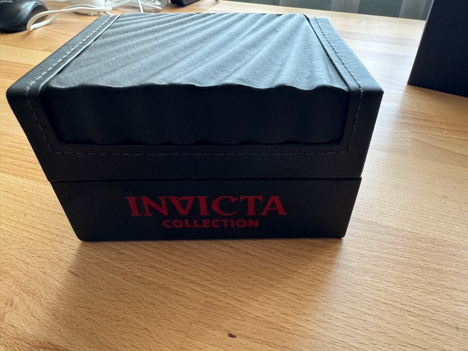 Invicta Armor Case voor Apple Watch 44mm (model 39743), Ophalen of Verzenden, Zo goed als nieuw, Zilver, IOS