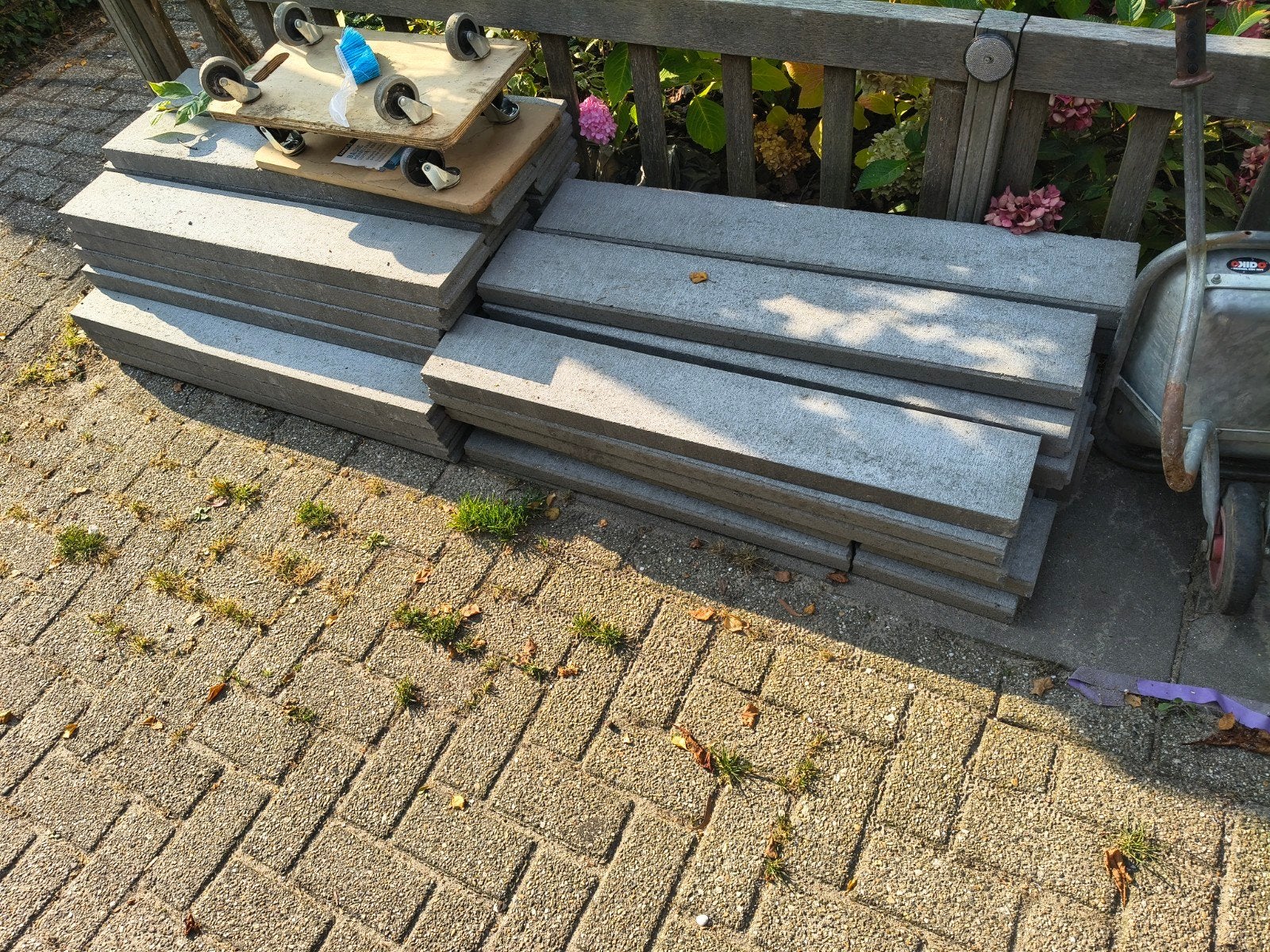 40 Betonbanden 5x15x100 grijs, Ophalen, 60 cm of meer, Nieuw, Minder dan 5 m²